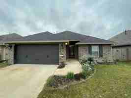 featured image of 176 Cullom Drive