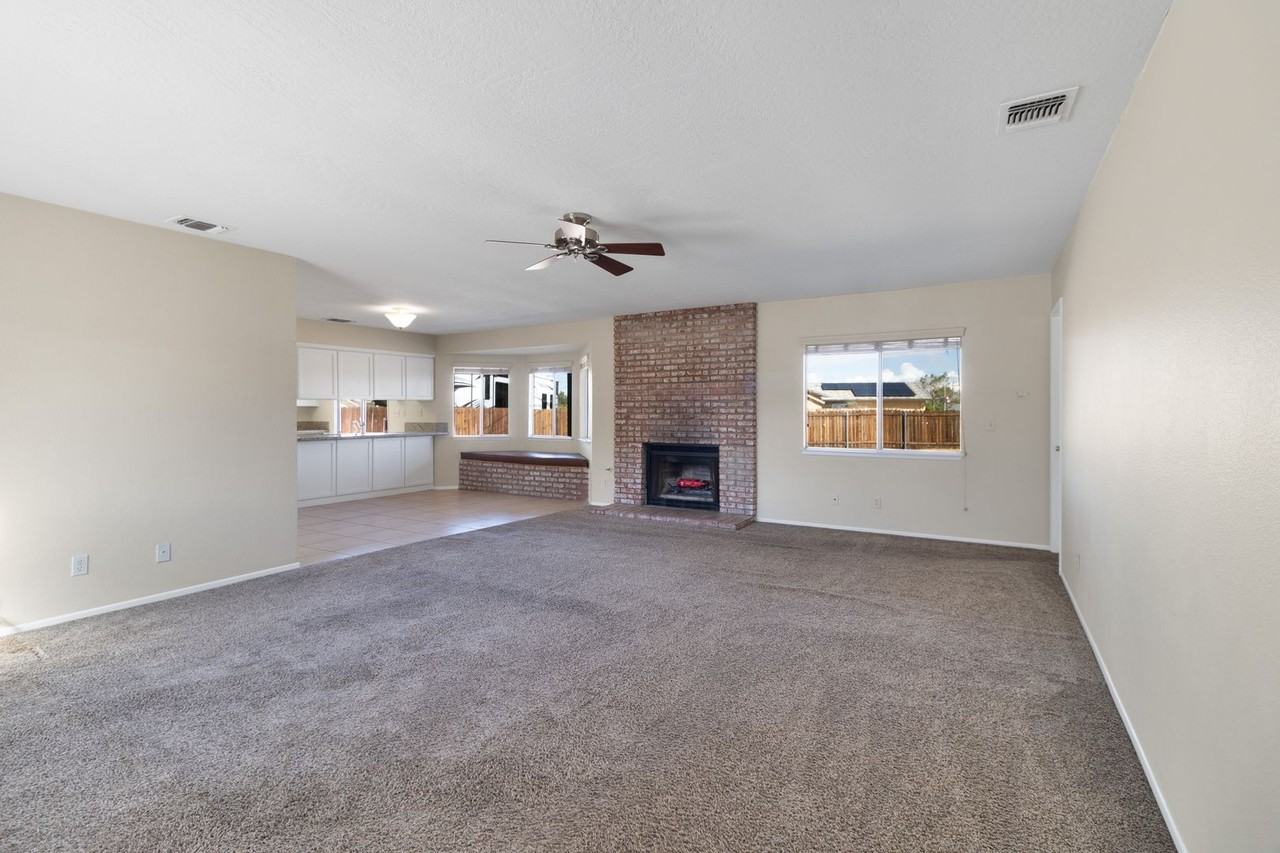 11515 Chimayo Road - Photo 2 of 10