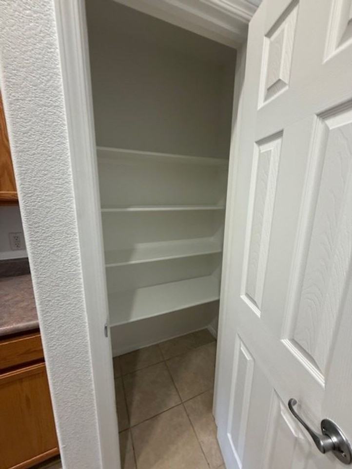 754 S Rainbow Trl - Photo 7 of 19