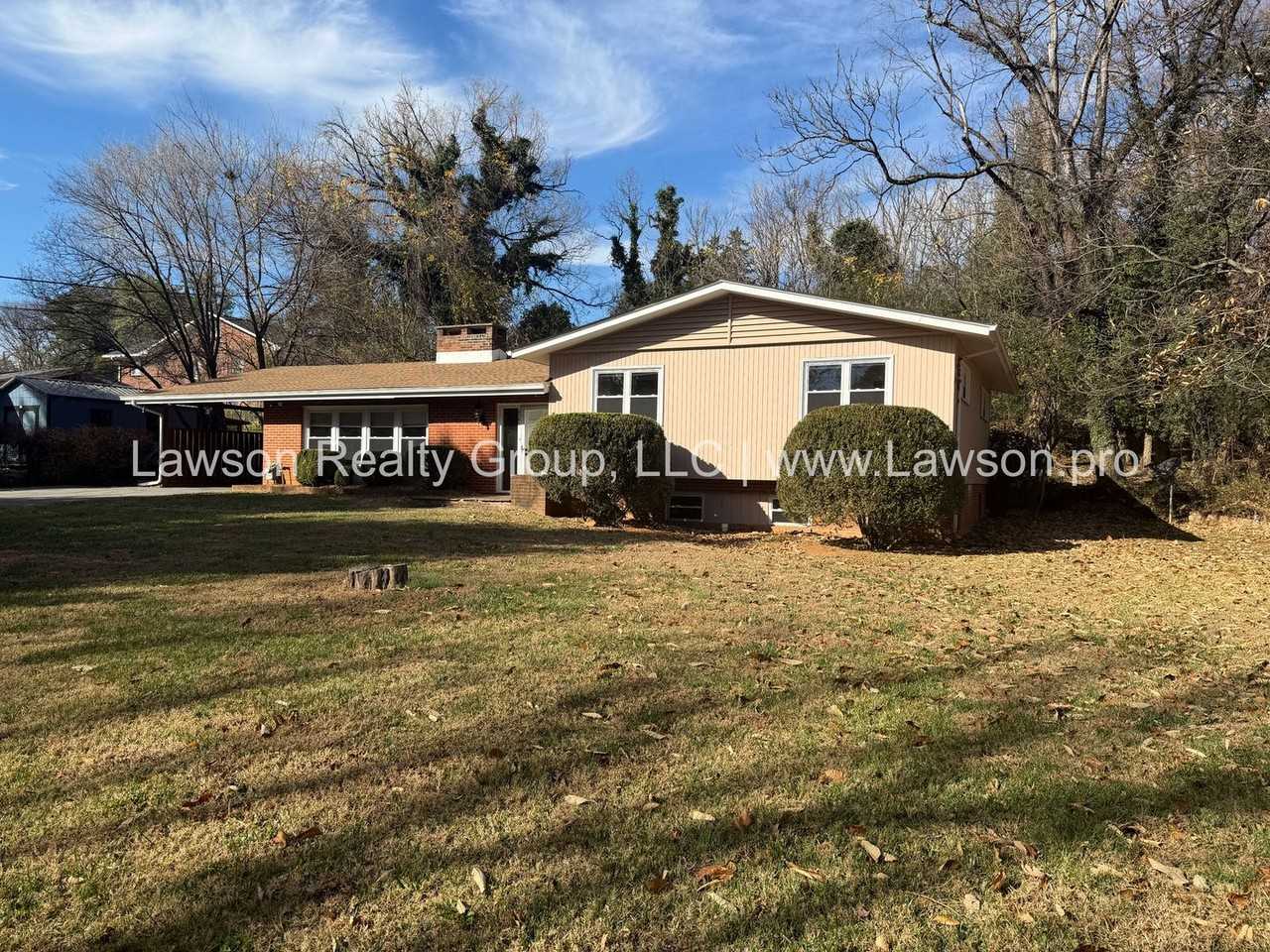3121 Grandin Rd Sw - Photo 2 of 49
