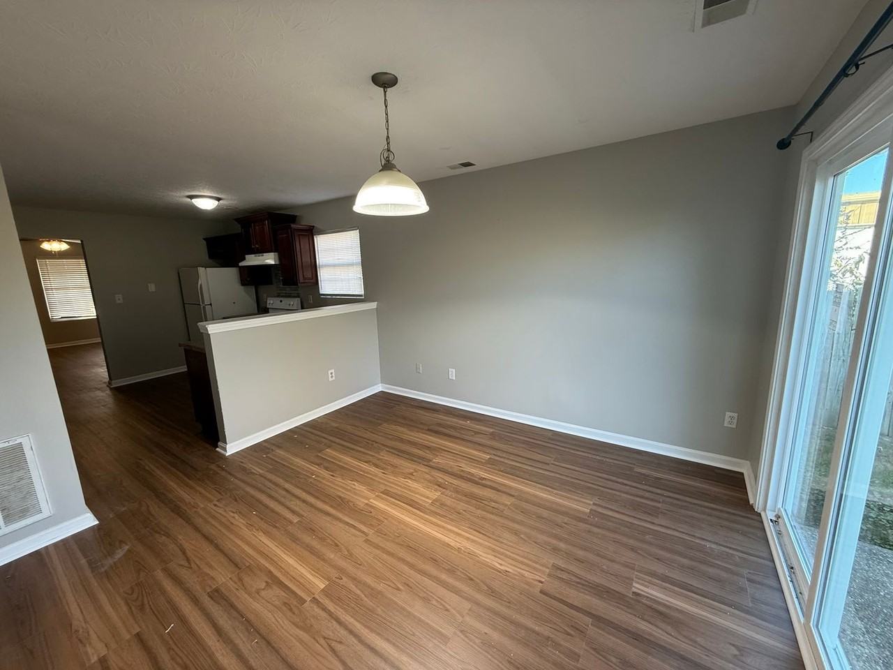 7613 Beulah Church Rd - Photo 5 of 12