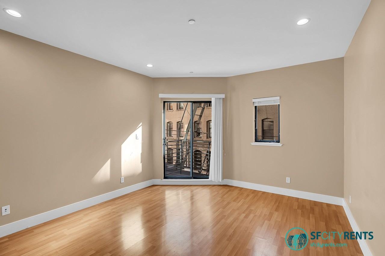 741 Ellis Street #4 - Photo 3 of 25