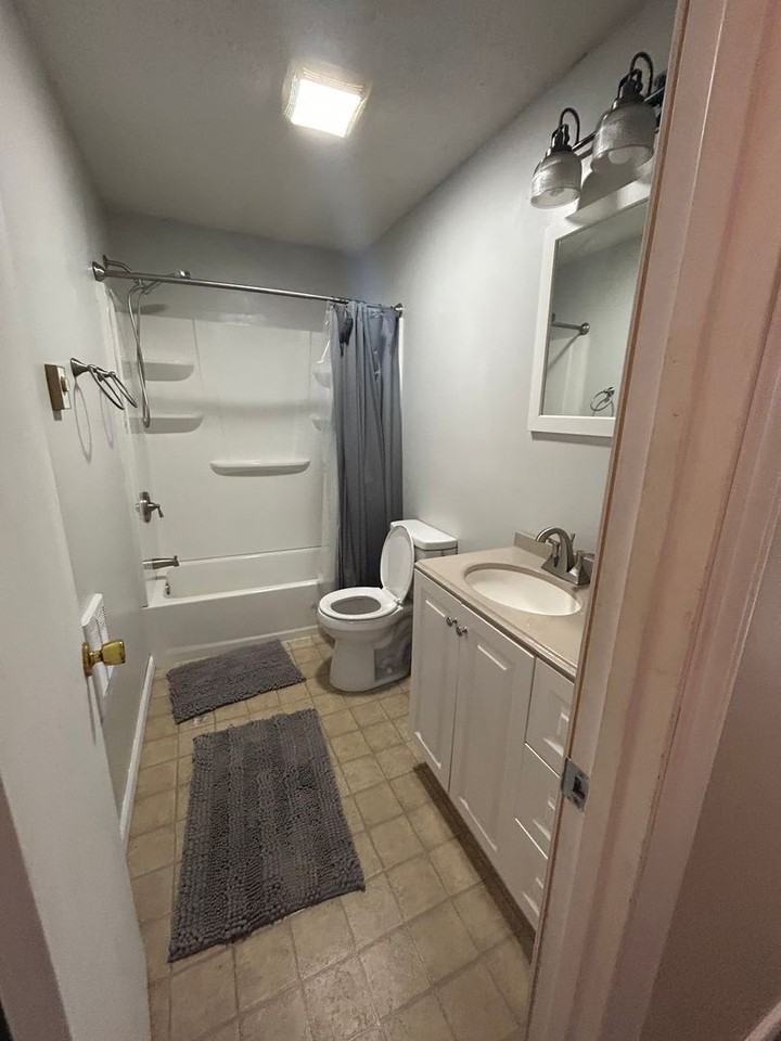 7609 Belspring Road - Photo 7 of 8