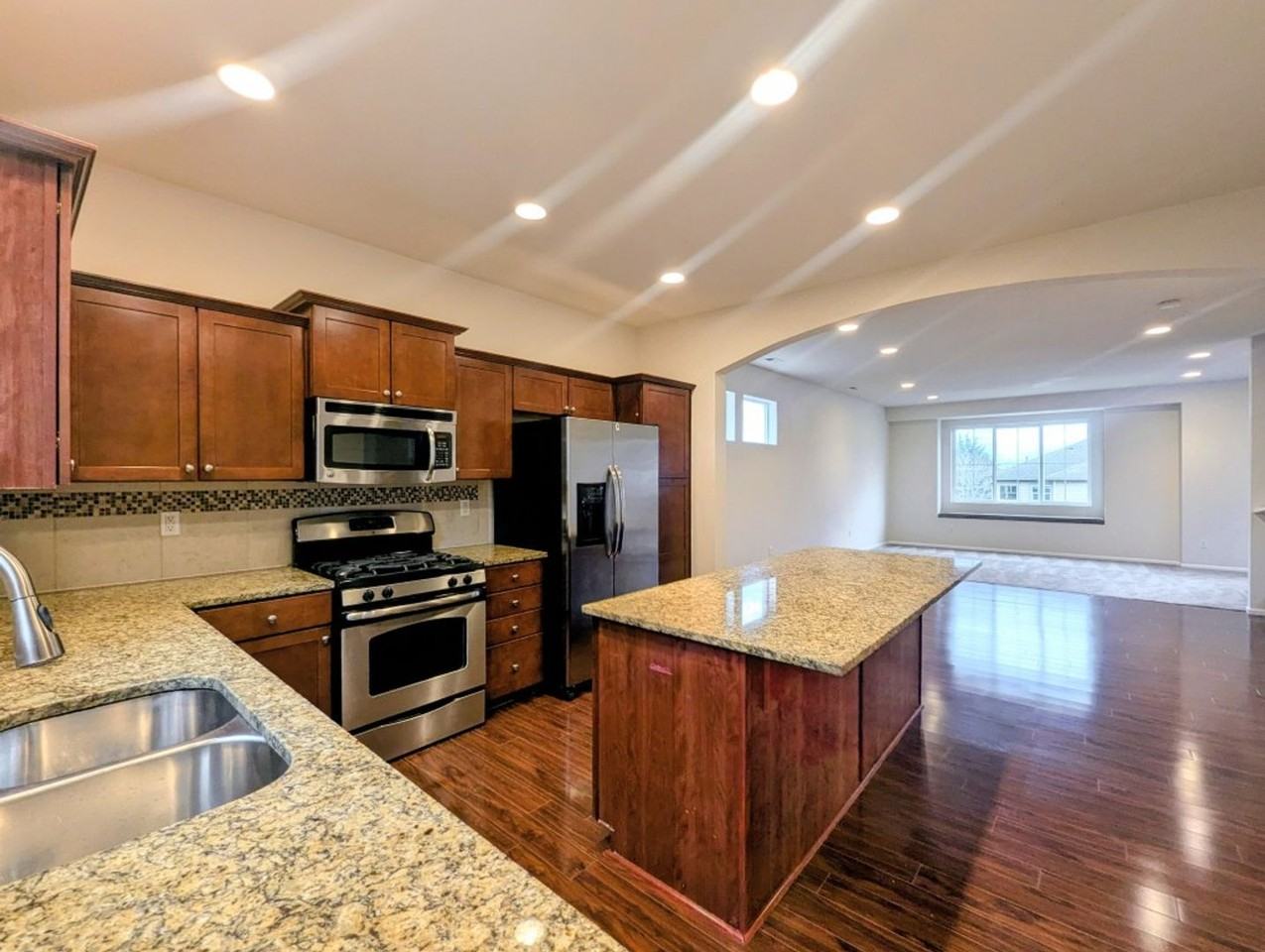 1242 93rd Dr Ne - Photo 5 of 23