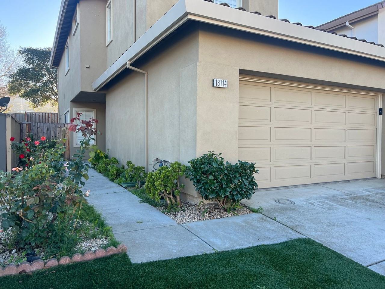 18114 Stonehaven Drive - Photo 2 of 23