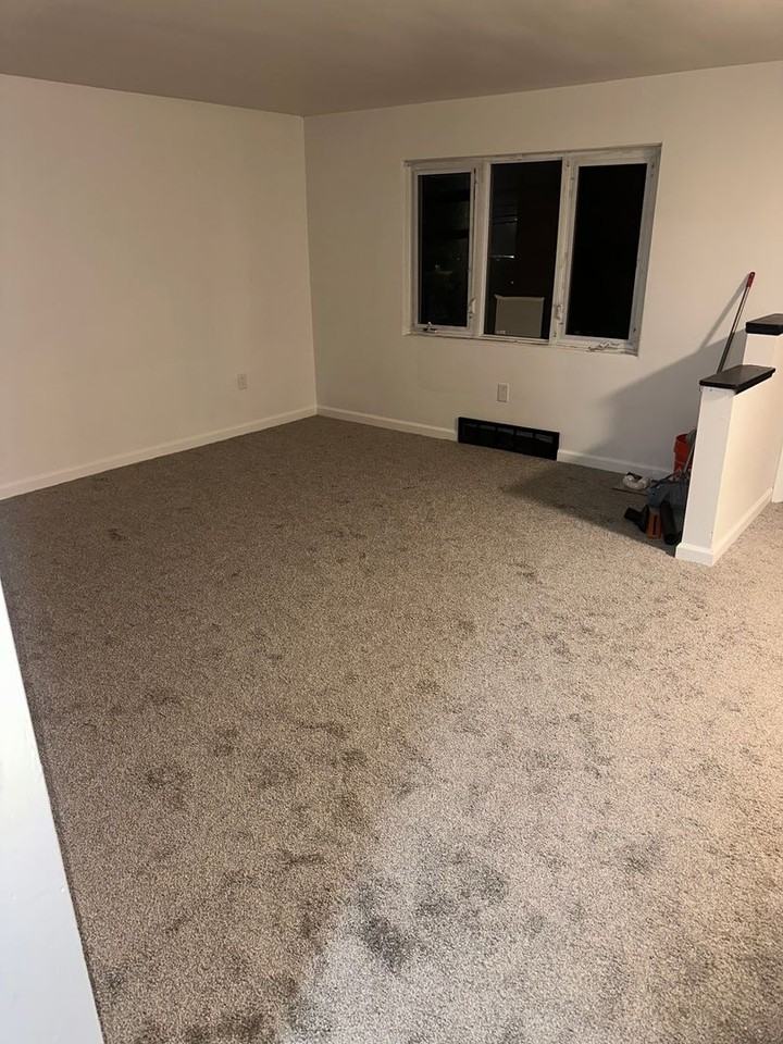 803 7th Street - Photo 3 of 13