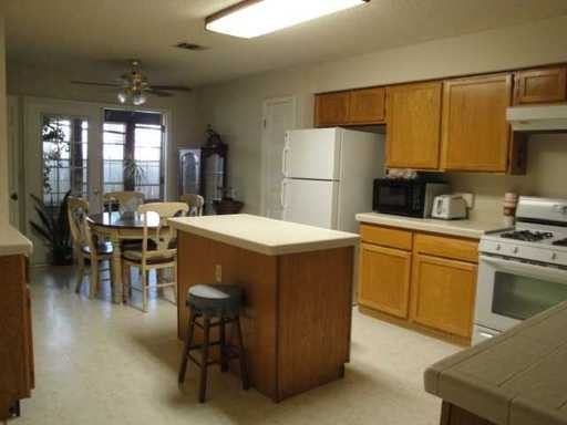 8213 Racine Trail - Photo 3 of 7