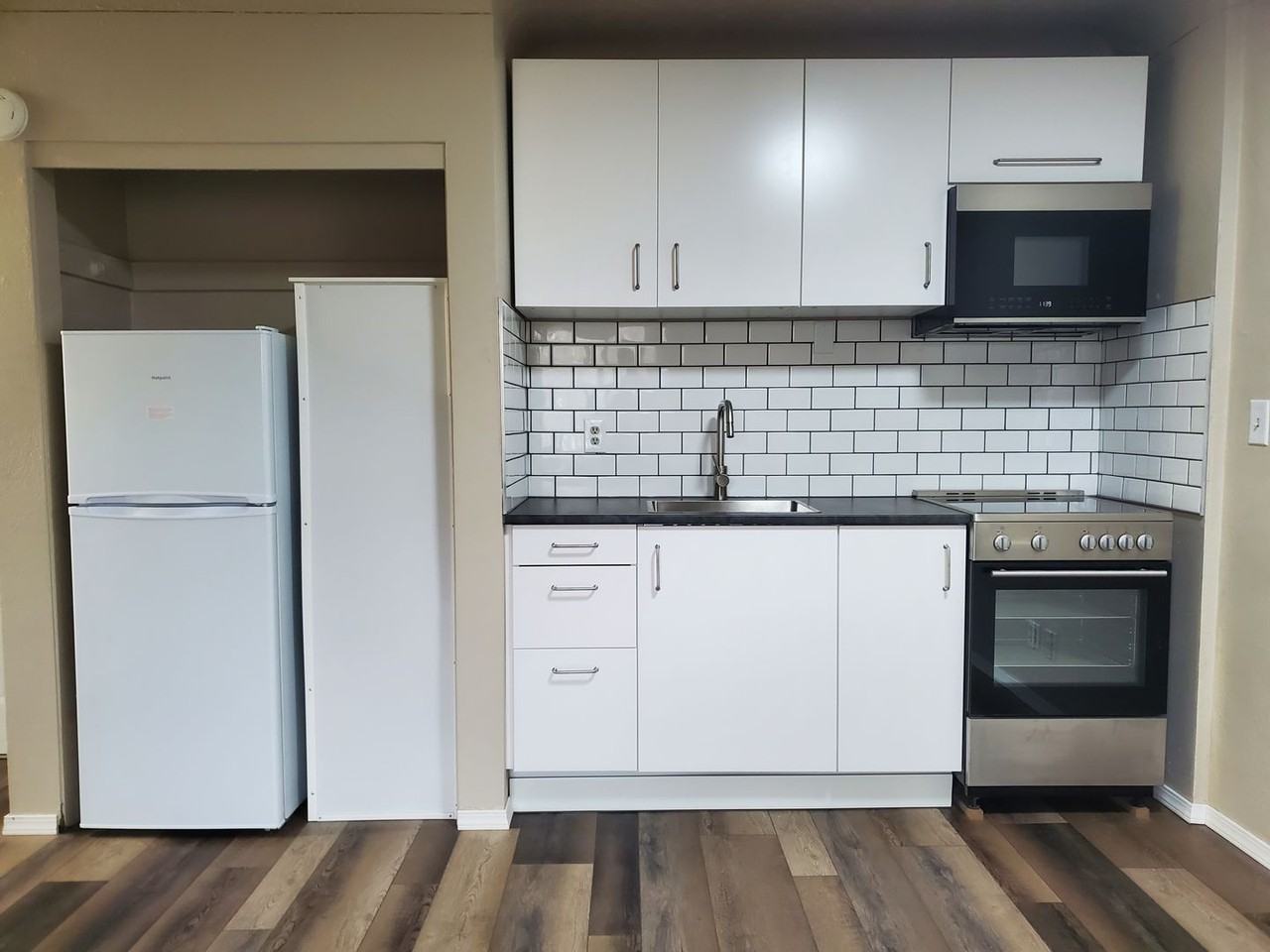 610 W. Garland - Photo 2 of 15