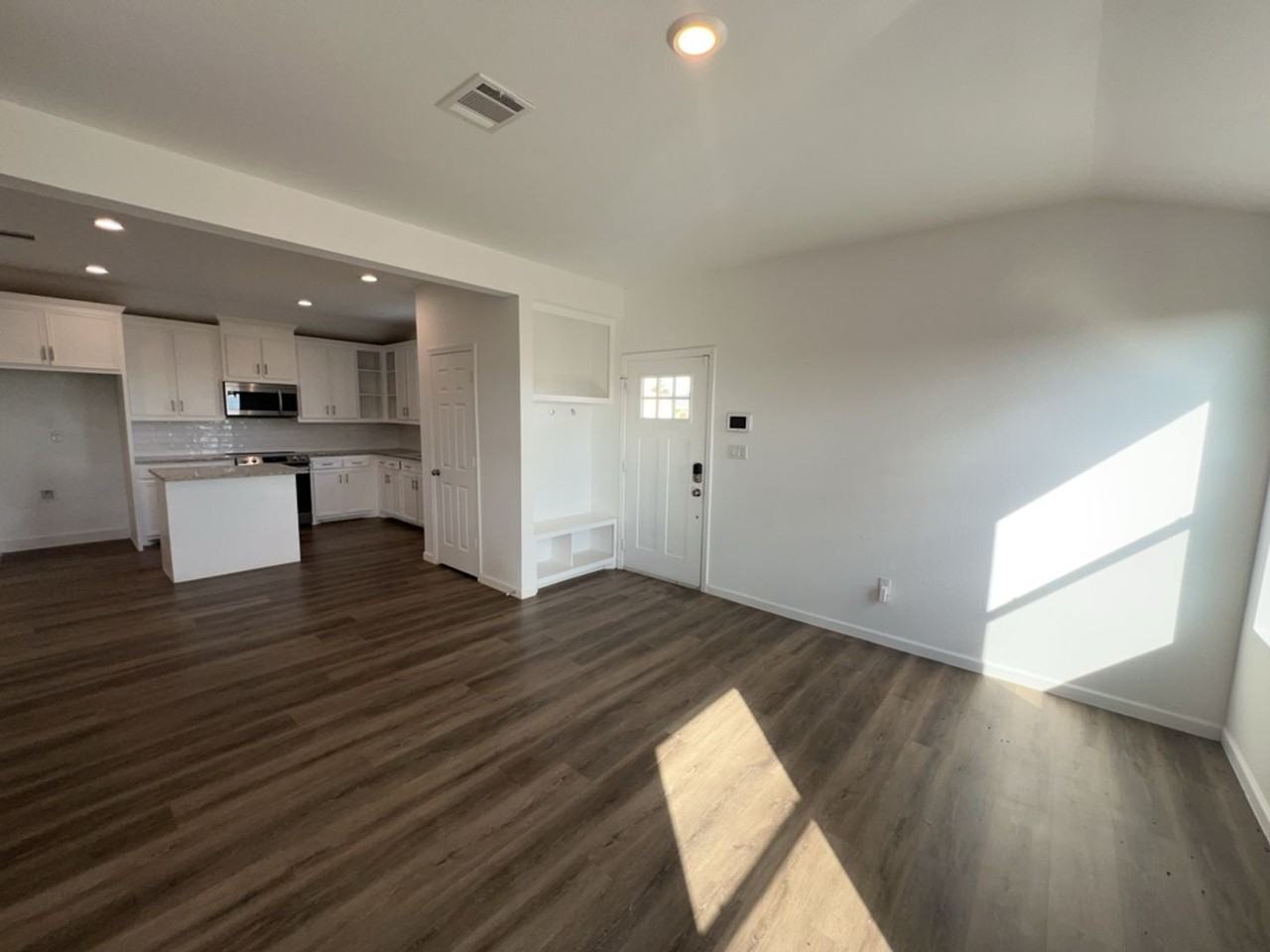 695 Road 5707 - Photo 3 of 16