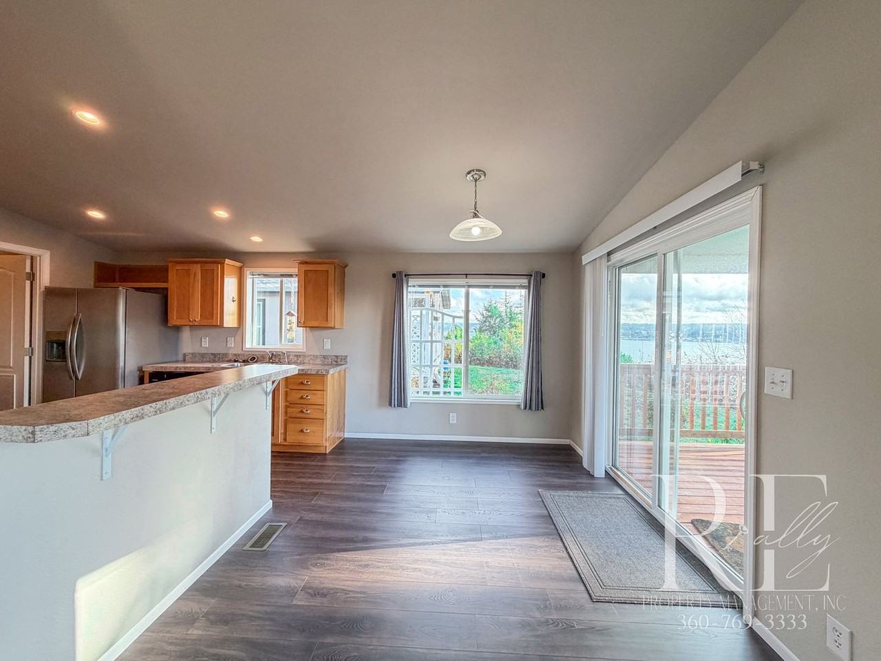 3619 D St - Photo 5 of 17