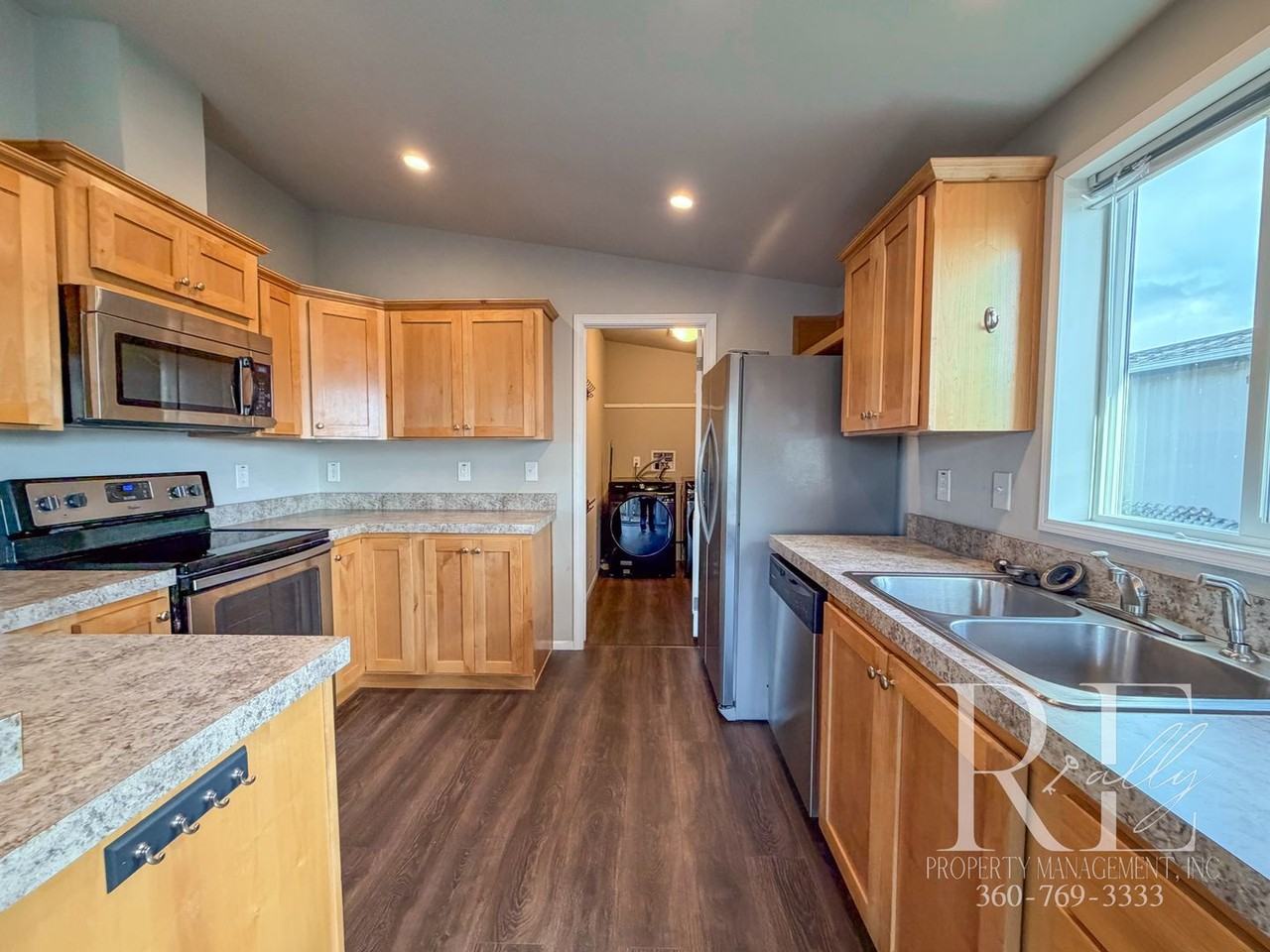 3619 D St - Photo 7 of 17