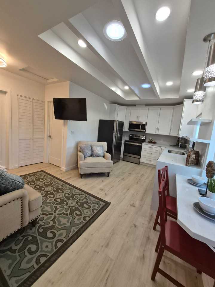 10924 Polaris Dr - Photo 3 of 18