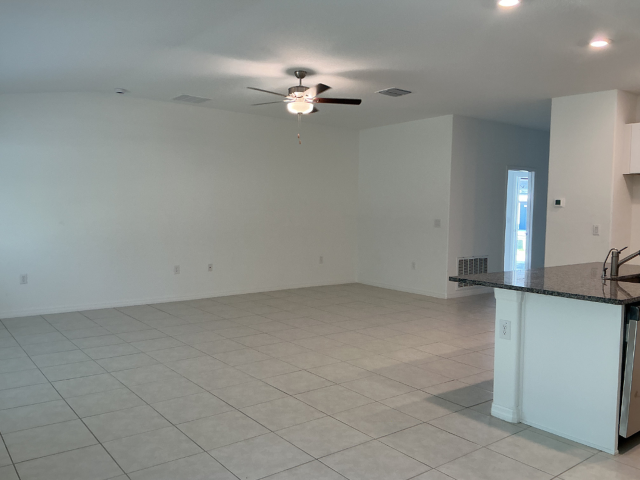 1646 Red Loop - Photo 6 of 17