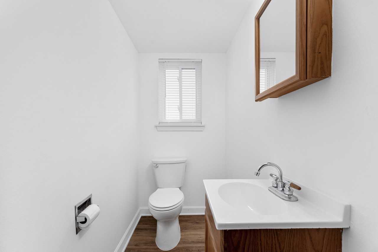 1509 1505/1 Electric Ave #1509 - Photo 6 of 14