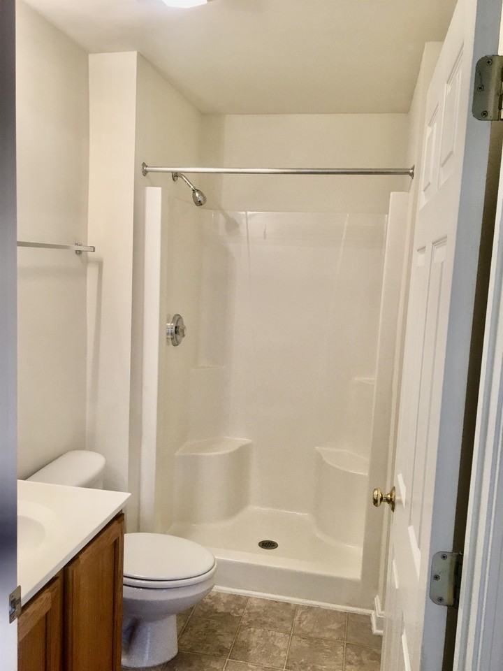 1227 Wood Rd #A - Photo 6 of 38