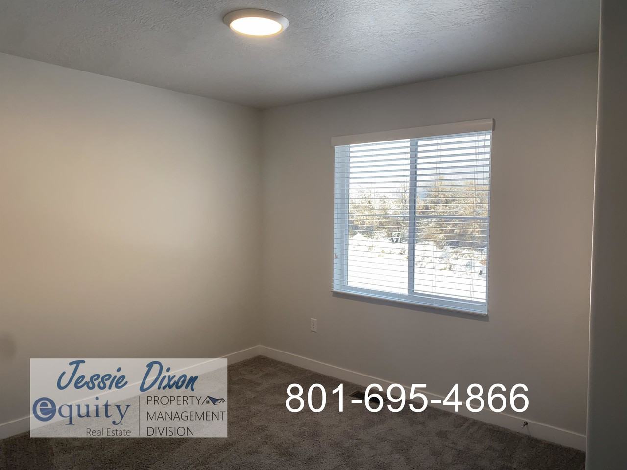 3542 Sw - Photo 3 of 19