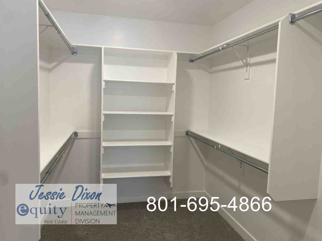 3542 Sw - Photo 3 of 19