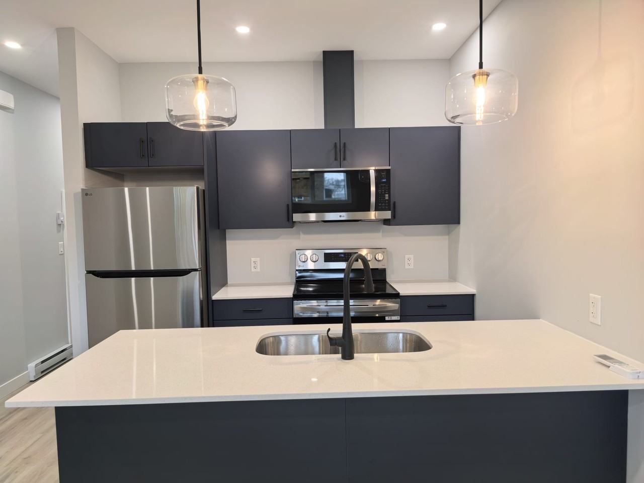 Rosemount Avenue #A - Photo 4 of 29