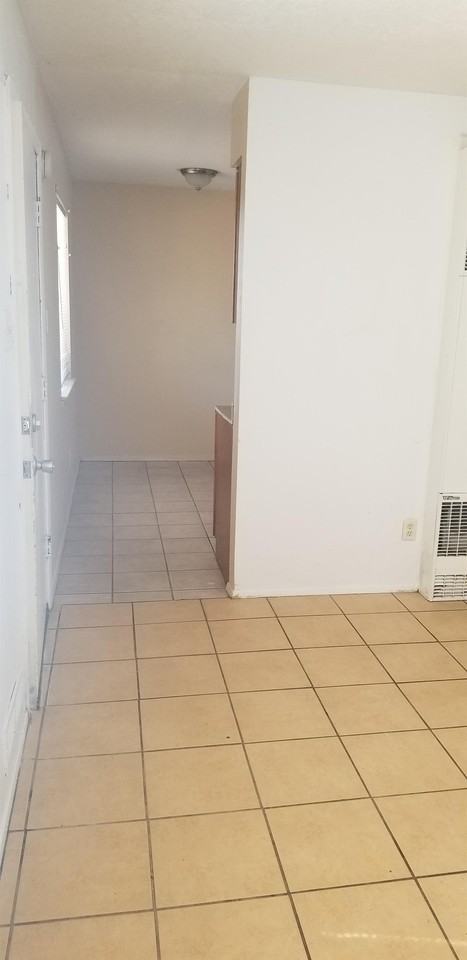 3213 Alta Monte Ave Ne #2 - Photo 3 of 14