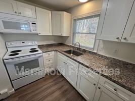 featured image of 66 Old Concord Turnpike #8