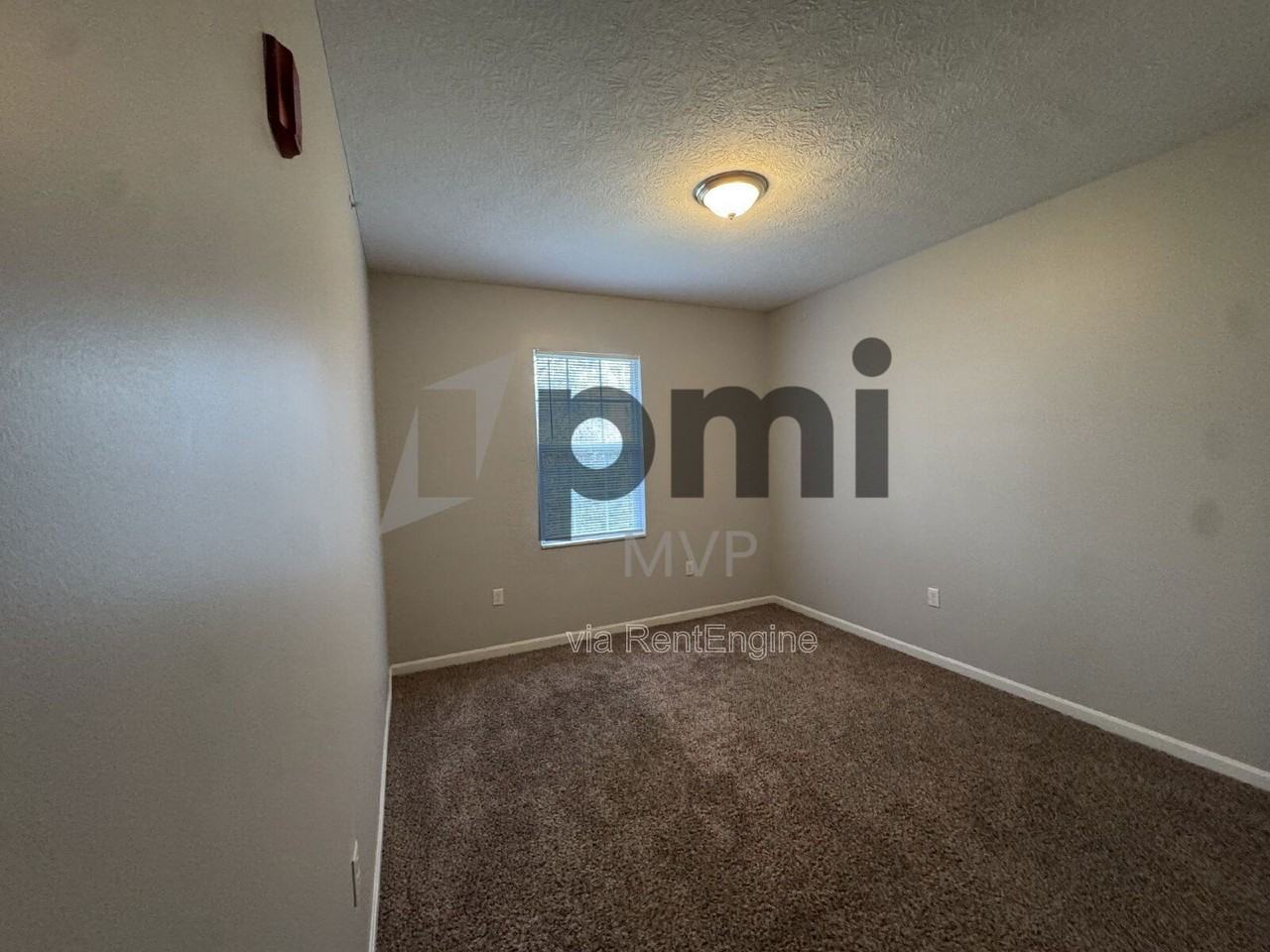 904 Taylor Station Road #303 - Photo 7 of 25