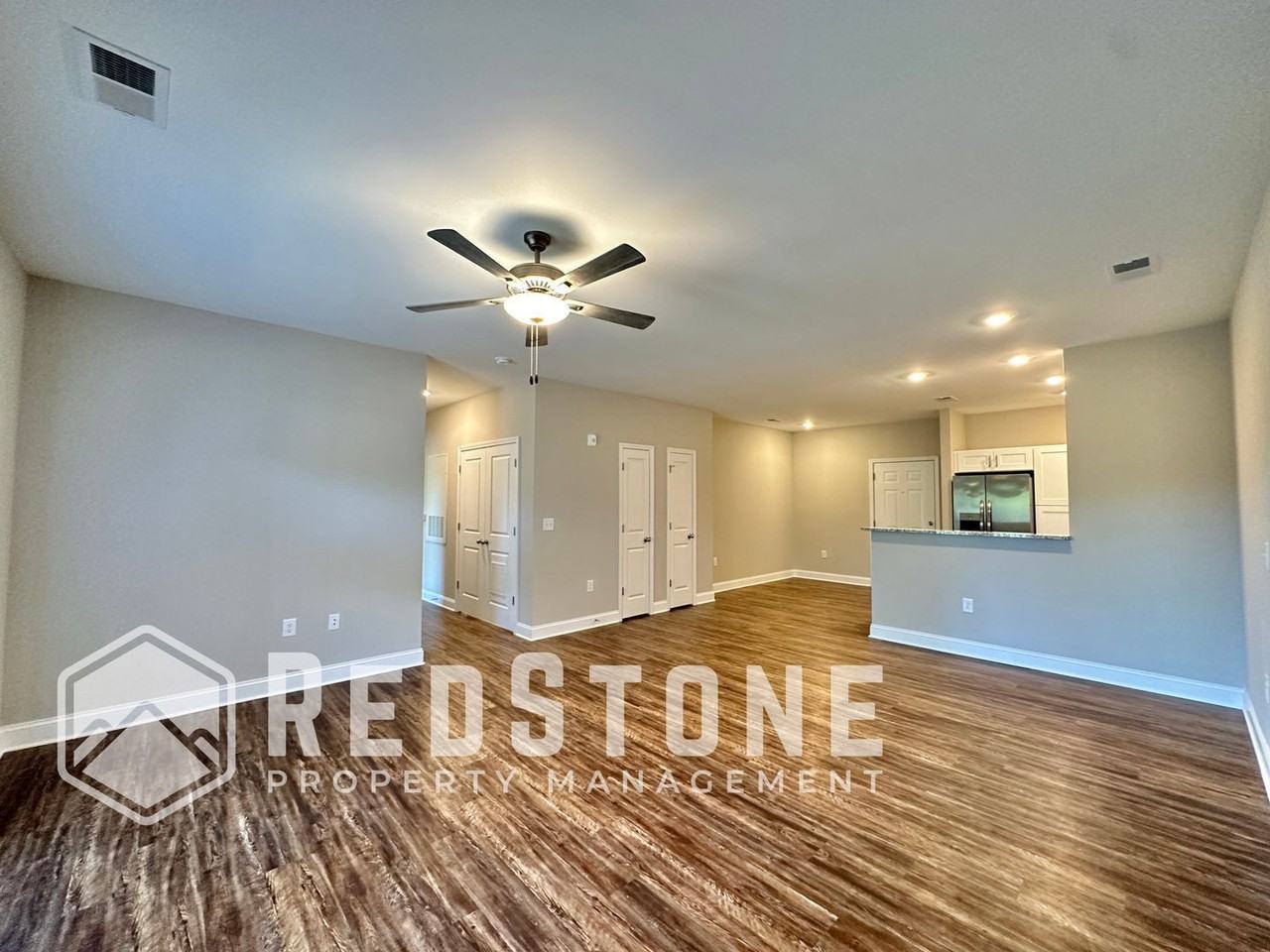 1020 Williamson Ave #202 - Photo 4 of 34