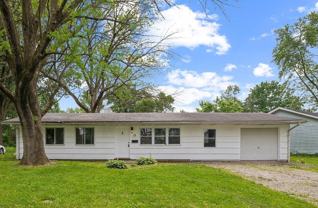 13 West Adams Drive - Photo 1 of 1