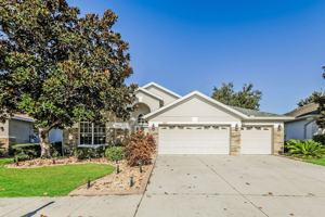 featured image of 6935 Runner Oak Drive