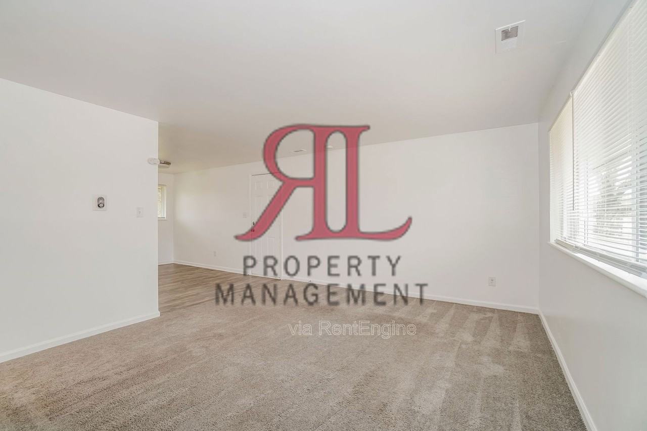 1857 Steckel Rd - Photo 7 of 21