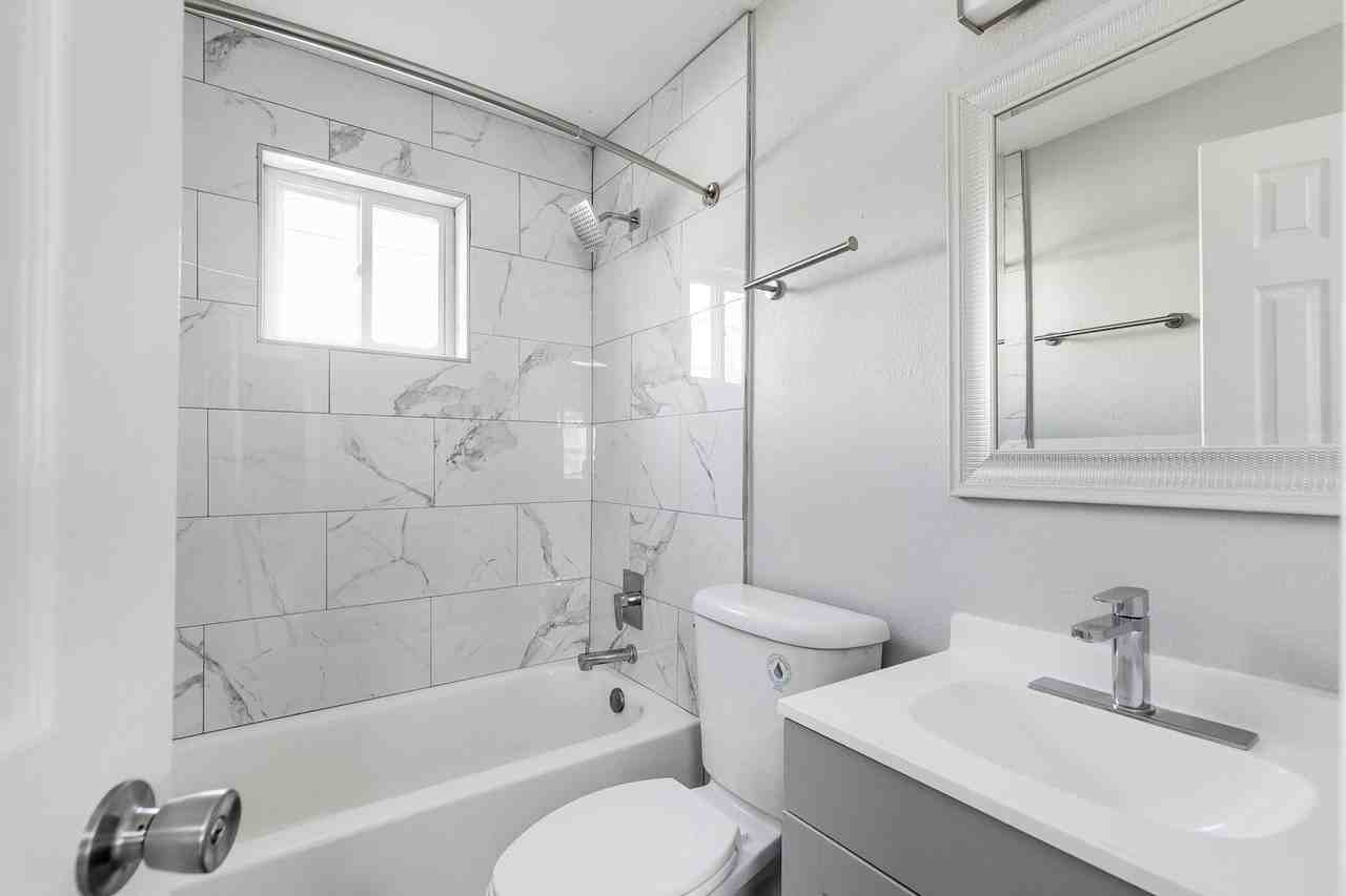 1907 Whitcomb St #7 - Photo 7 of 10