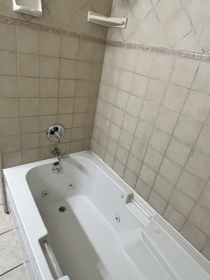 2601 Vallejo St #1 - Photo 4 of 24