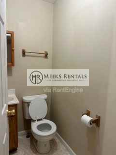 136 Mount Vernon Ln - Photo 7 of 10