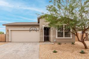 featured image of 1633 East Evelyn Street