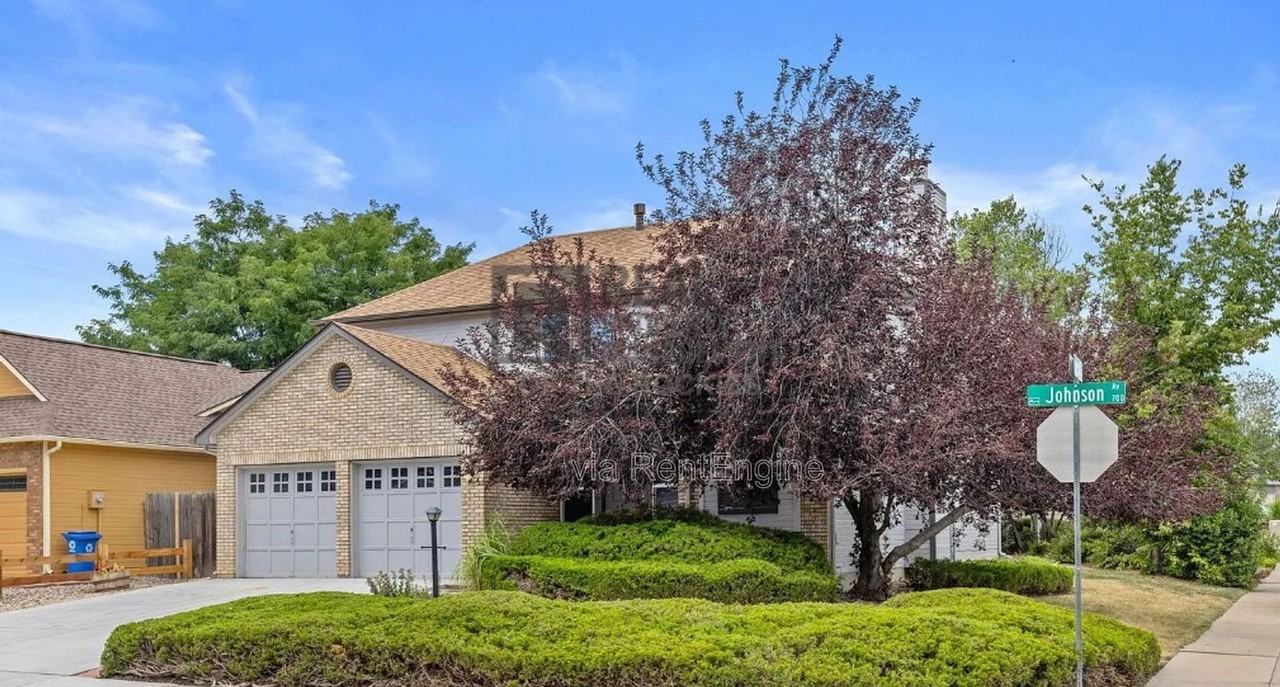 773 Johnson Ave - Photo 2 of 22