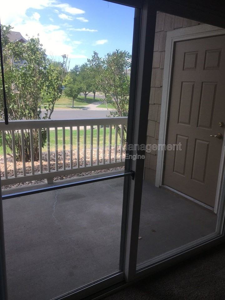 3370 Boulder Cir #104 - Photo 3 of 14