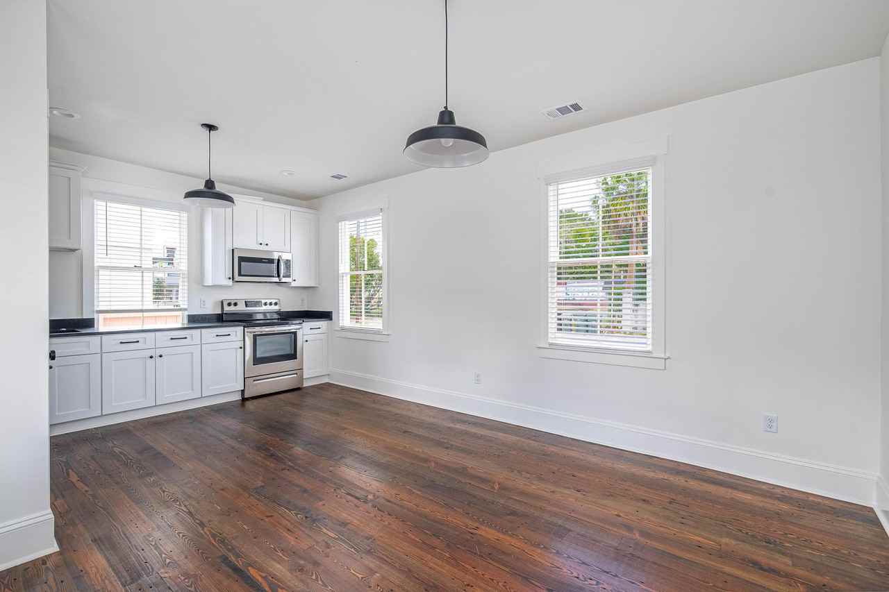 1403 Jefferson St #1403 - Photo 2 of 11