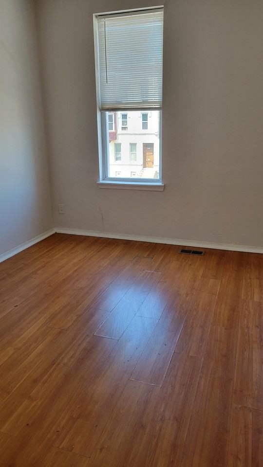 2819 N Broad St #3 - Photo 2 of 12