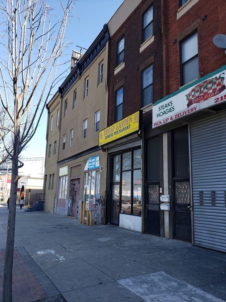 2819 N Broad St #3 - Photo 4 of 12