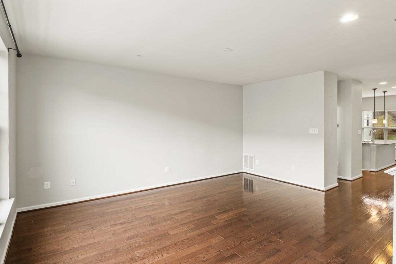 214 Tanner Ln #1 - Photo 7 of 27