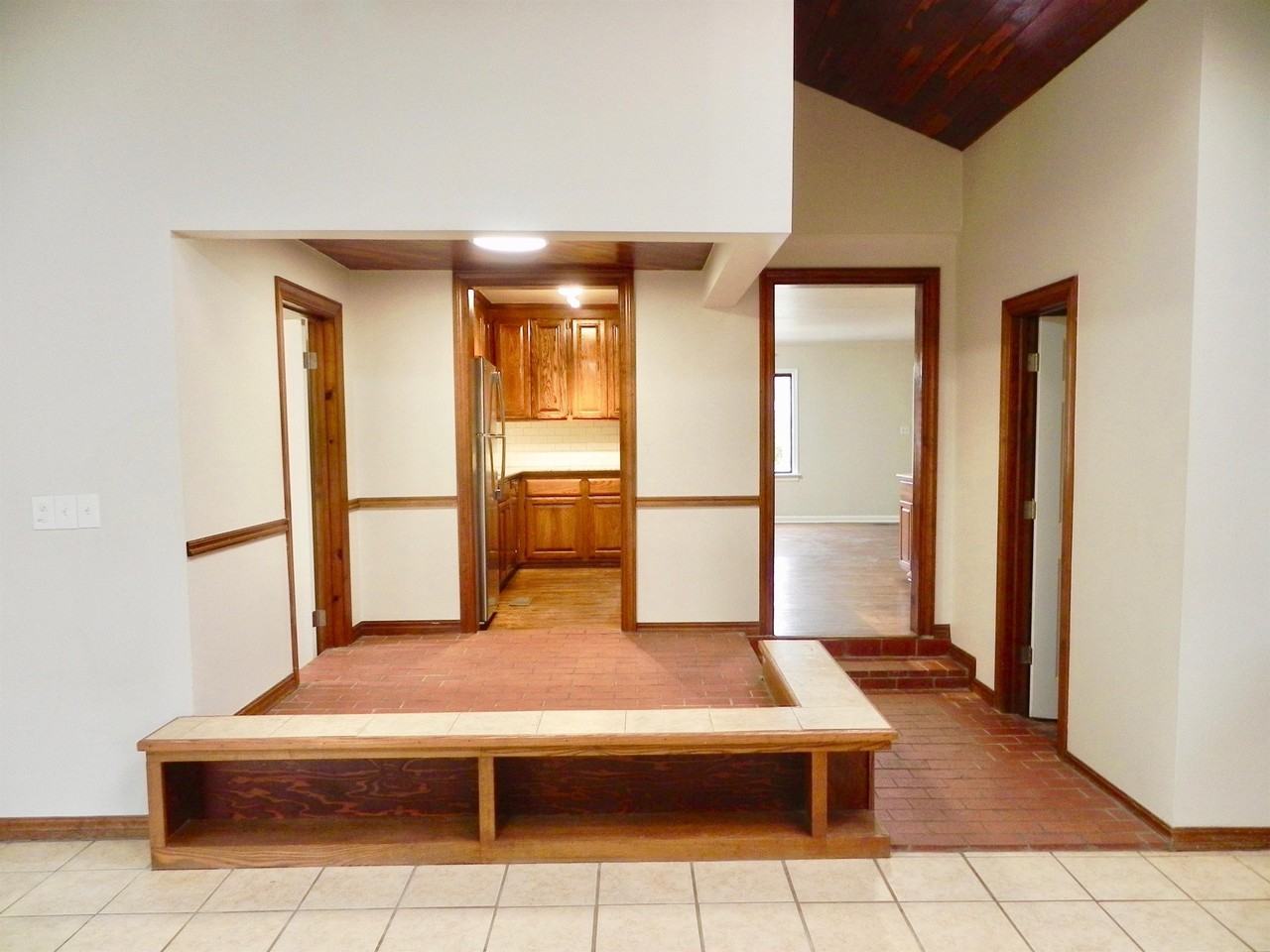 4248 S Cincinnati Ave - Photo 3 of 27