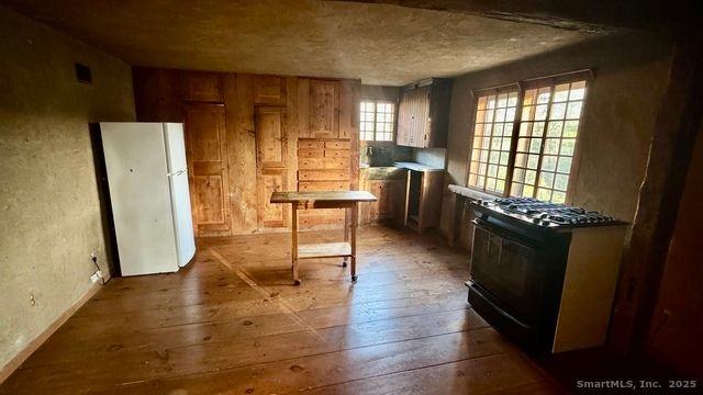 45 Hoppen Road ##2 - Photo 3 of 8