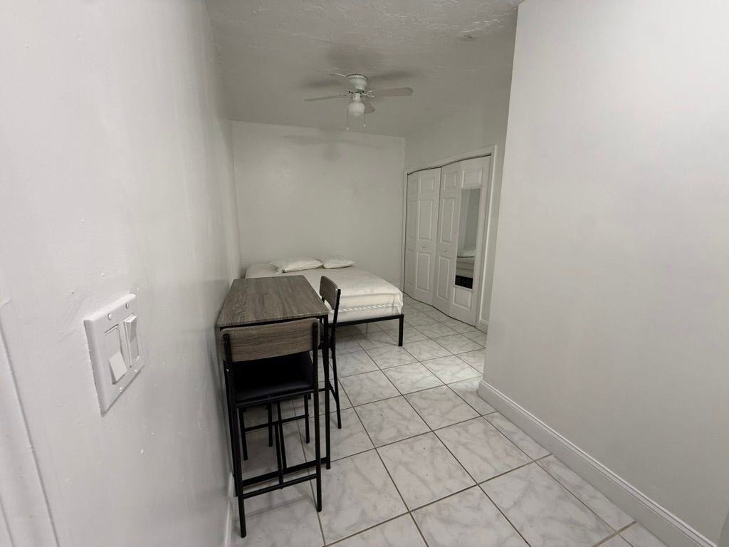 8442 Southwest 103rd Avenue - Photo 2 of 4