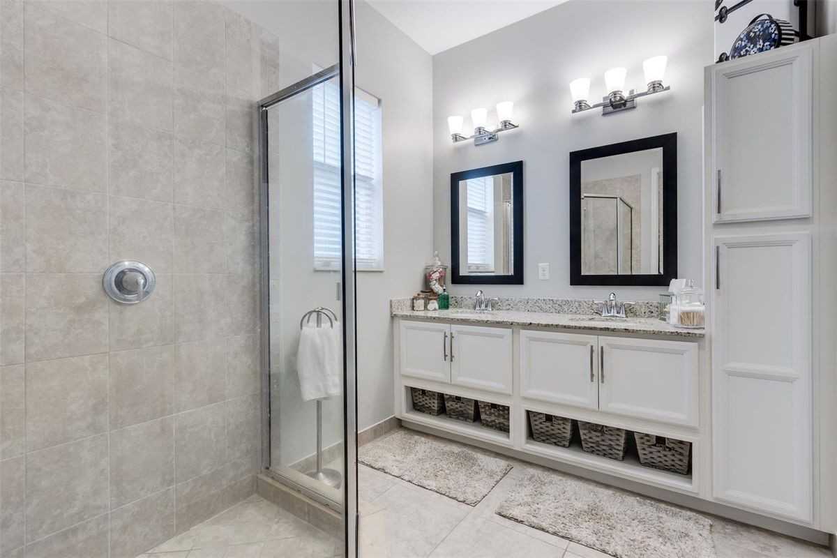 12467 Northwest 17th Court - Photo 7 of 9