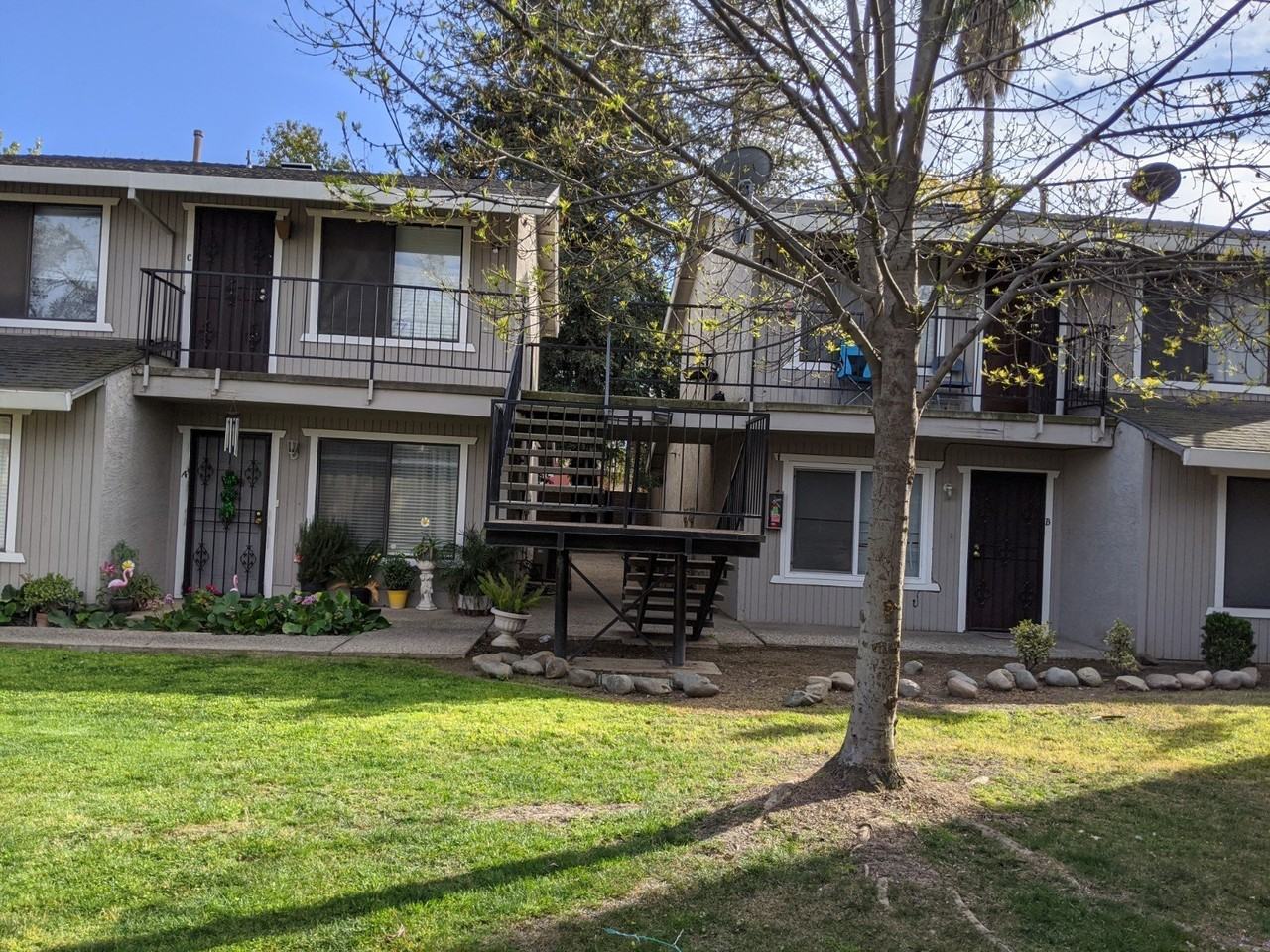 1694 Conestoga Dr #A - Photo 2 of 2