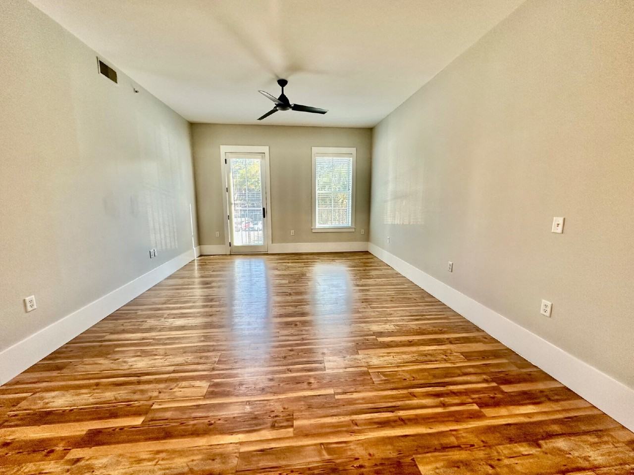 15 Promenade St #1 - Photo 2 of 28