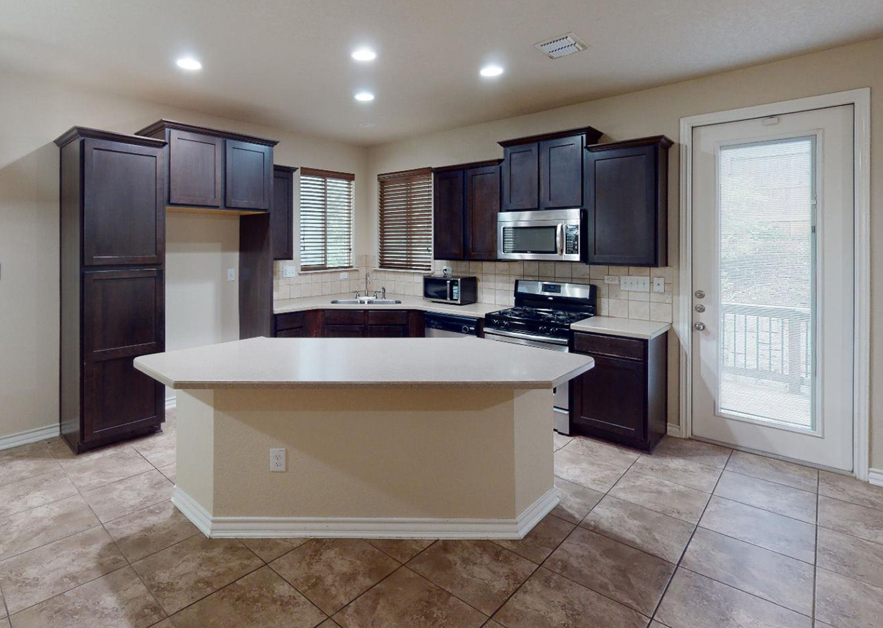 1239 Tweed Willow - Photo 5 of 19