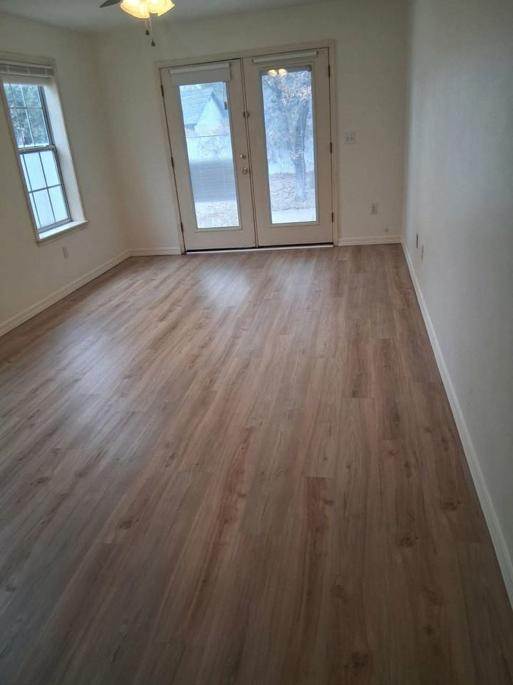 1650 West Nikolaus - Photo 4 of 7