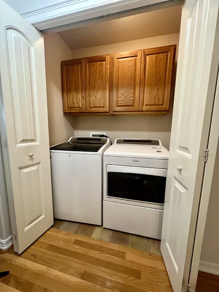 4751 Harmon Ave - Photo 7 of 24