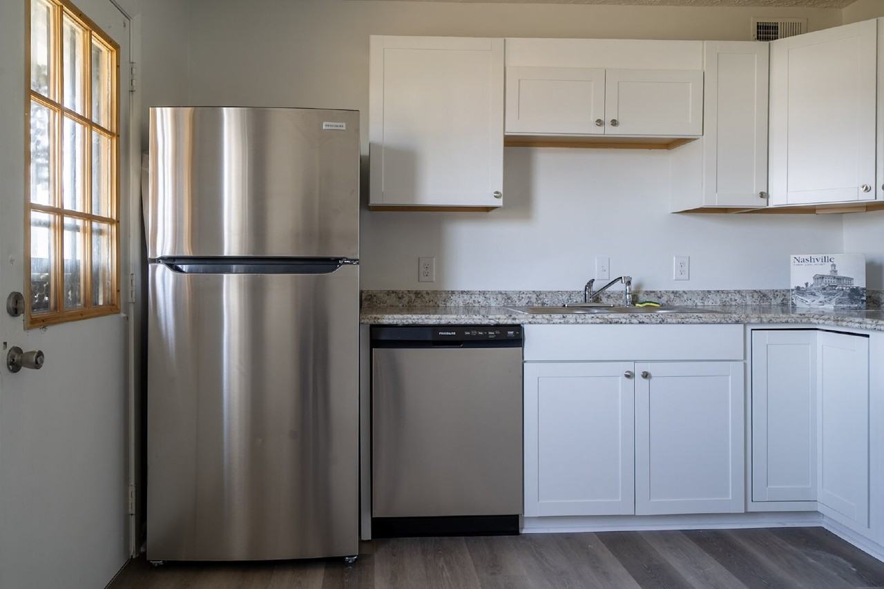 3902 Drakes Branch Rd - Photo 6 of 13