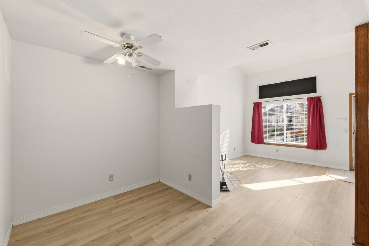 165 South Sable Boulevard #R29 - Photo 6 of 21